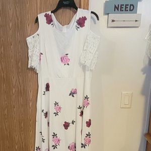 NWT Dress White Purple Flowers 2X